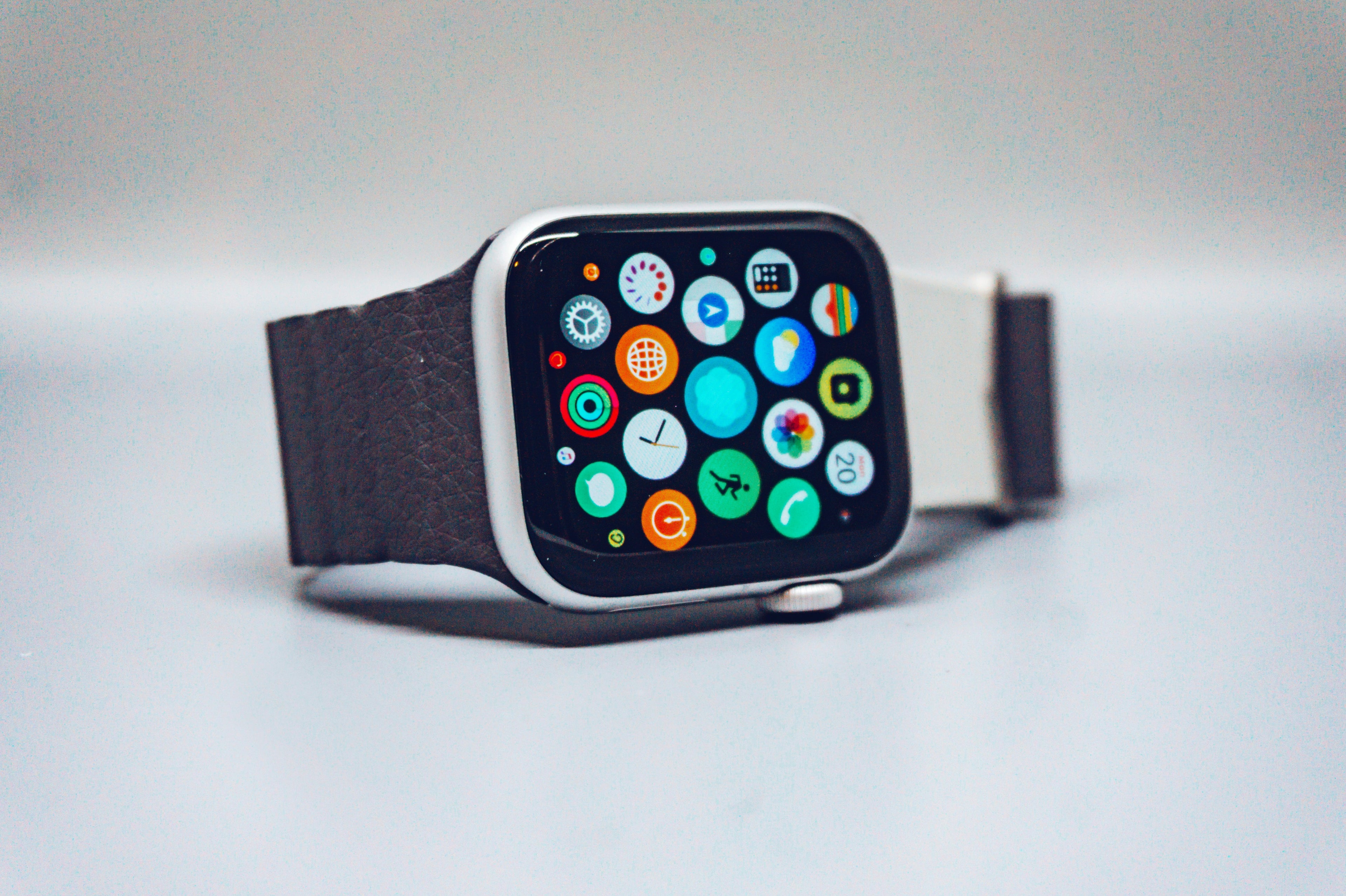 Apple Watch Series 5 44mm - Black